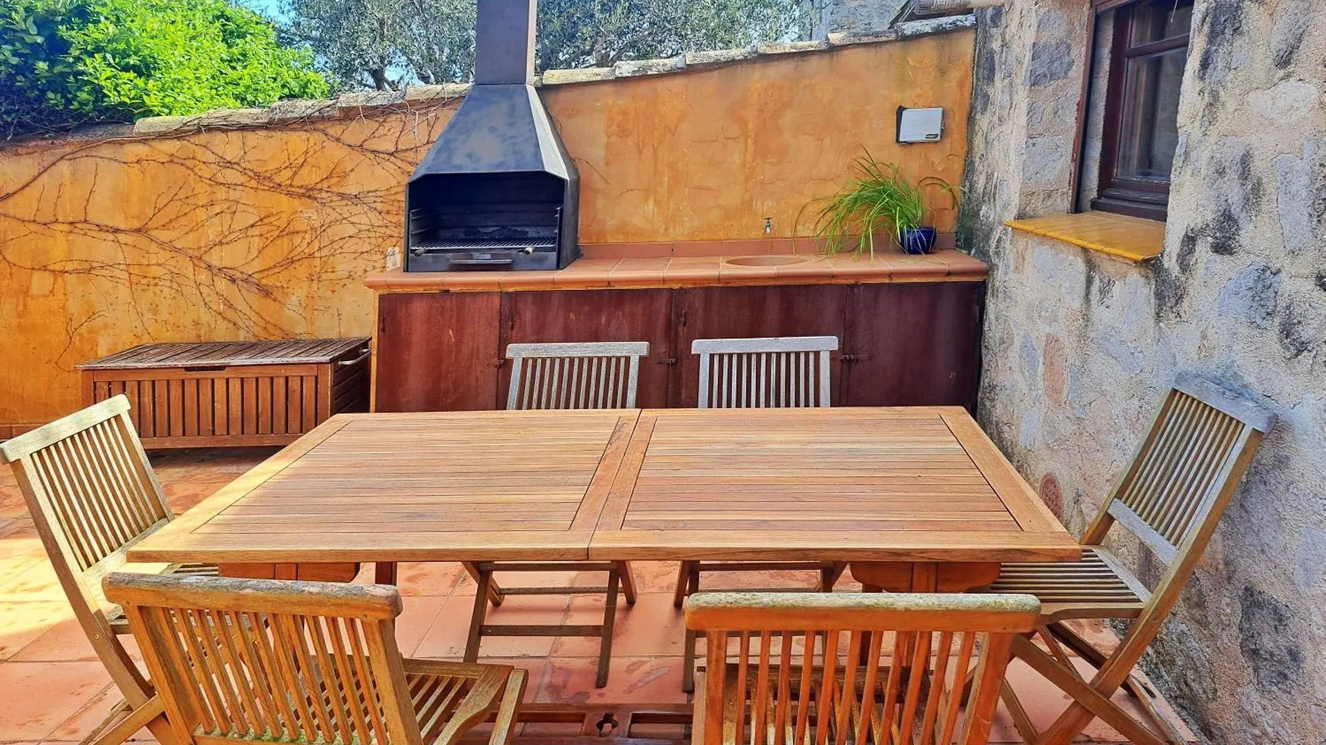 Masia Rustica Con Piscina En Torroella De Fluvia 0*,  Испания
