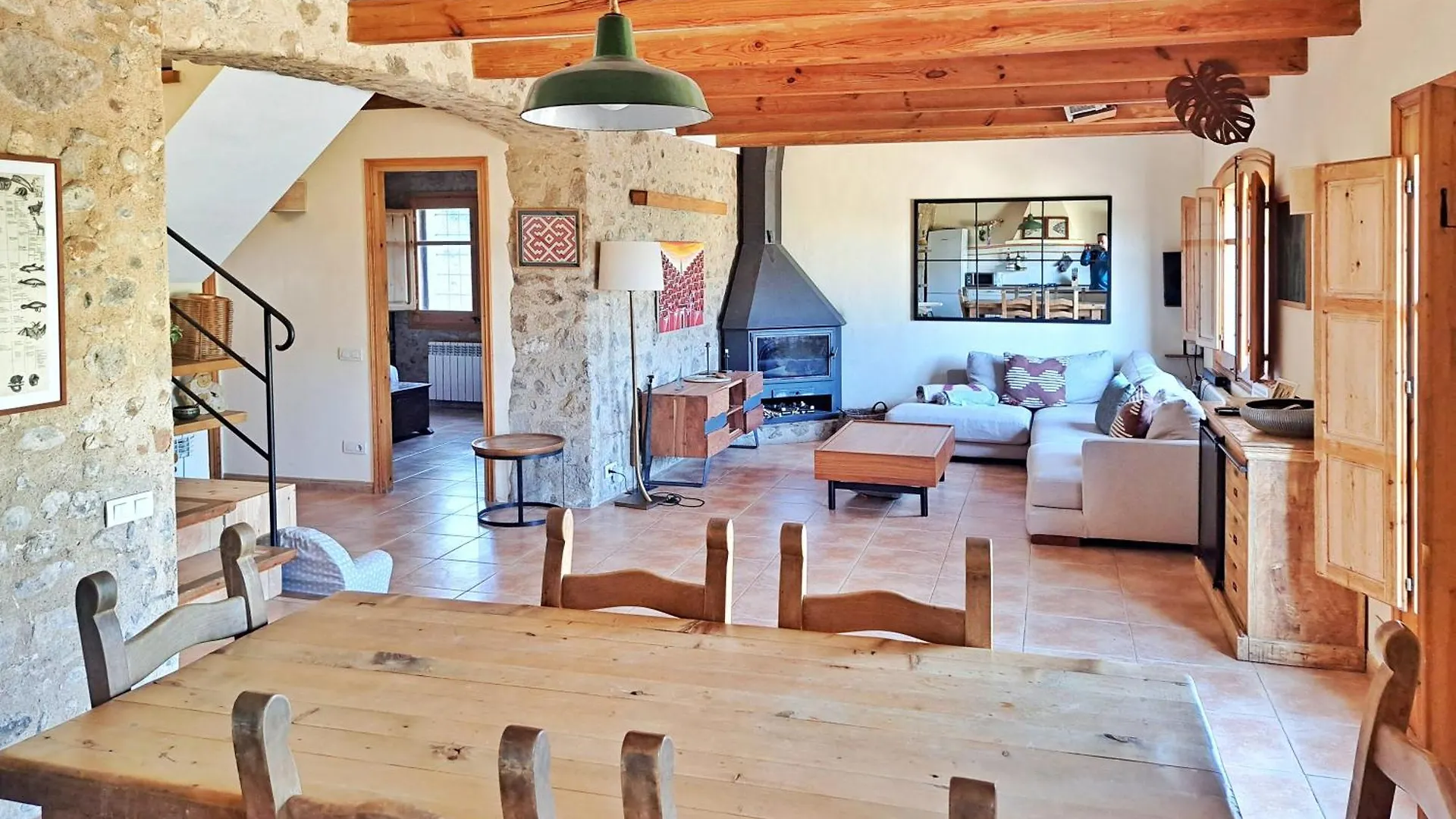 Дом отдыха Masia Rustica Con Piscina En Torroella De Fluvia