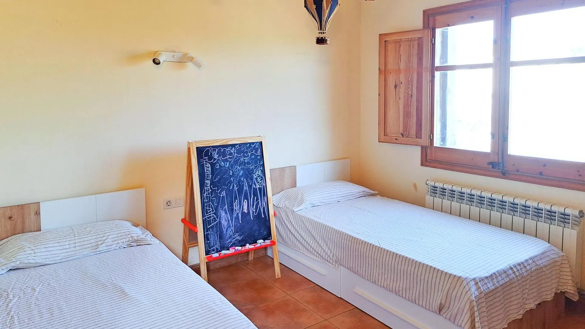 Masia Rustica Con Piscina En Torroella De Fluvia 0*,  Испания
